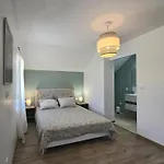 Charmante Maison Avec Piscine Chauffee Privee Au Coeur Du Perigord Noir - Fr-1-616-530