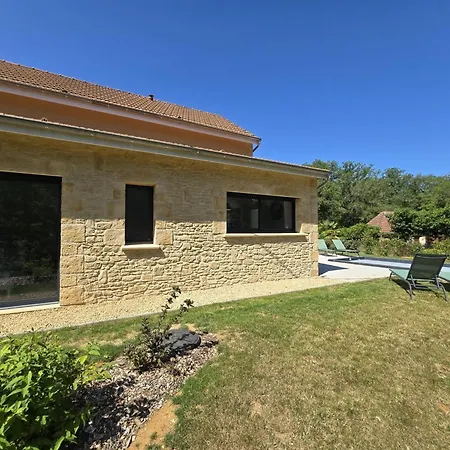 Charmante Maison Avec Piscine Chauffee Privee Au Coeur Du Perigord Noir - Fr-1-616-530